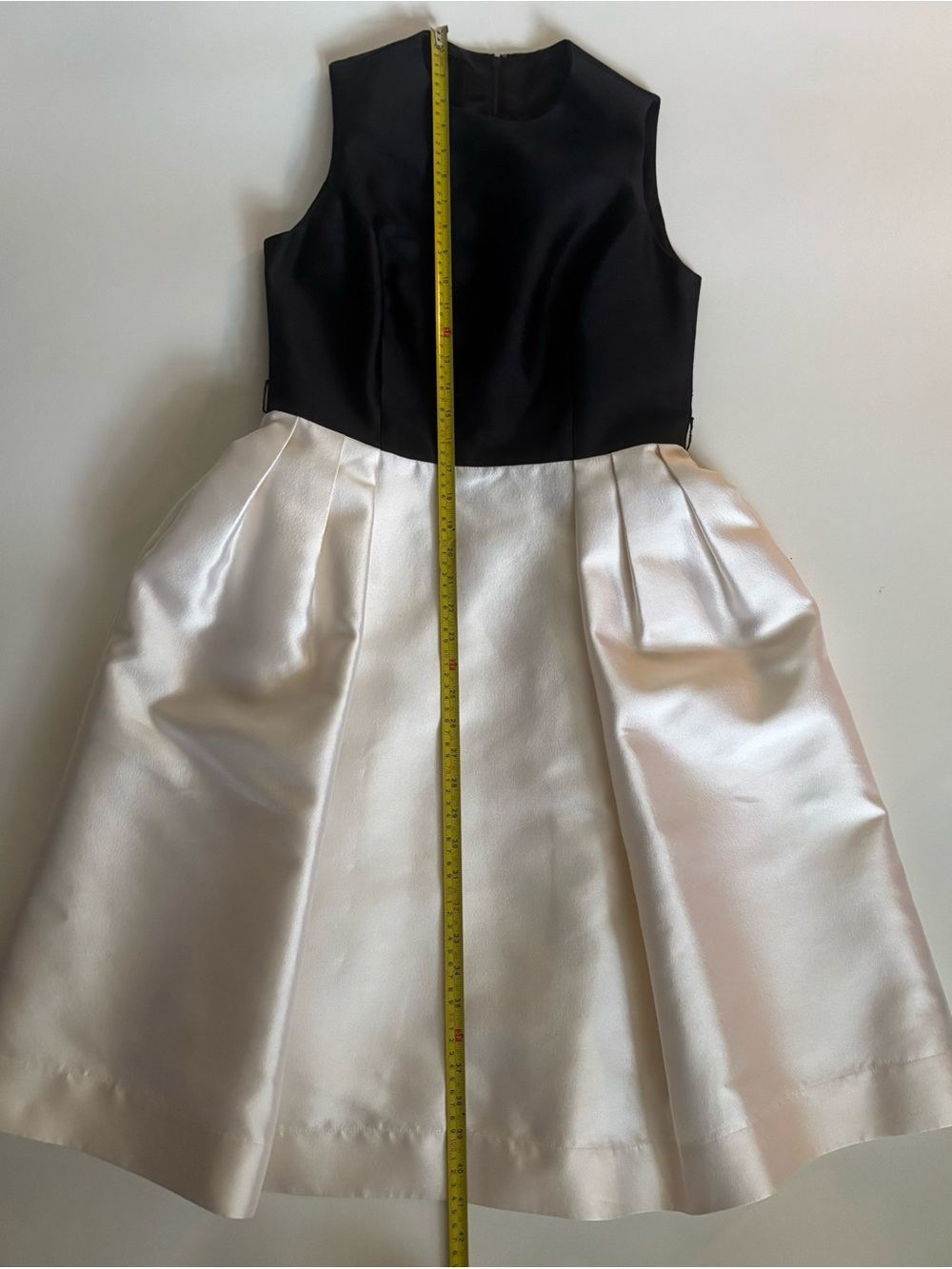 Wayne Clark Classic Evening Old  Hollywood Black and Ivory Dress Size 8 - Picture 7 of 10